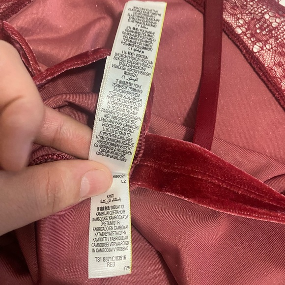 NWT M&S Red Velvet Lace Tank Top - Picture 7 of 8